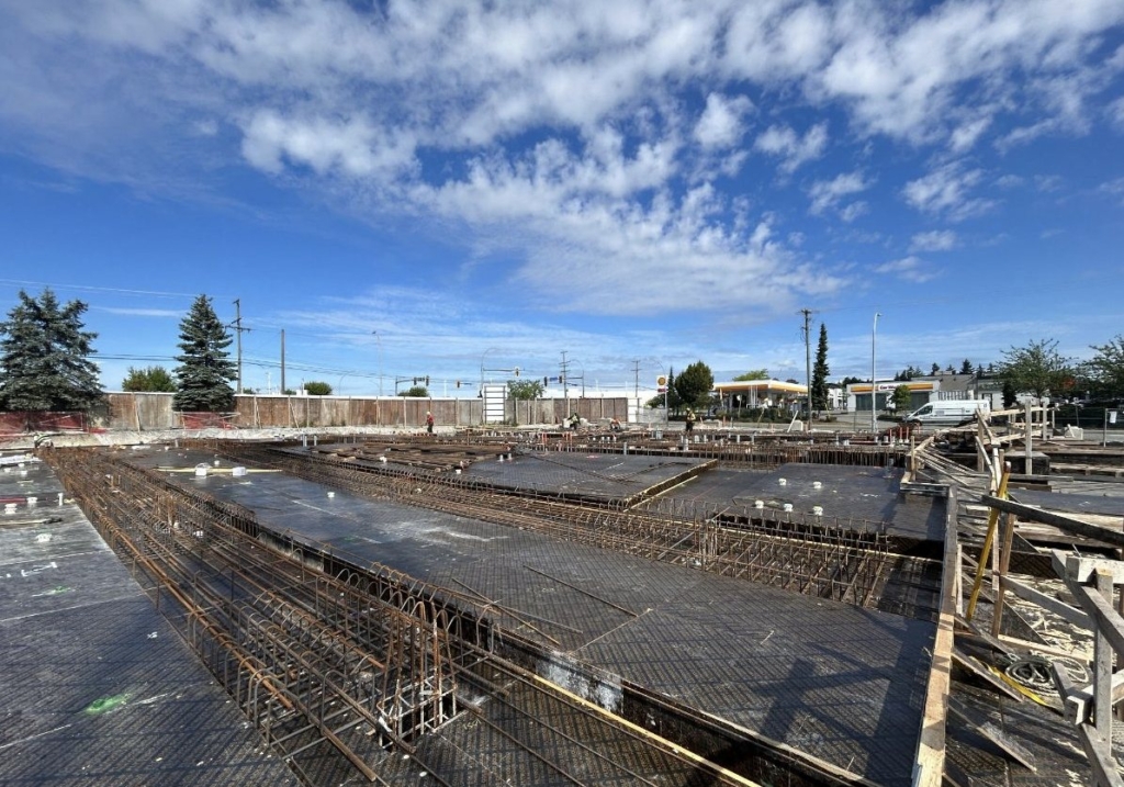 West grade slab decking and steel, Buildings 3 and 4